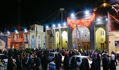 حسینیه اعظم زنجان در  شب شهادت امام صادق